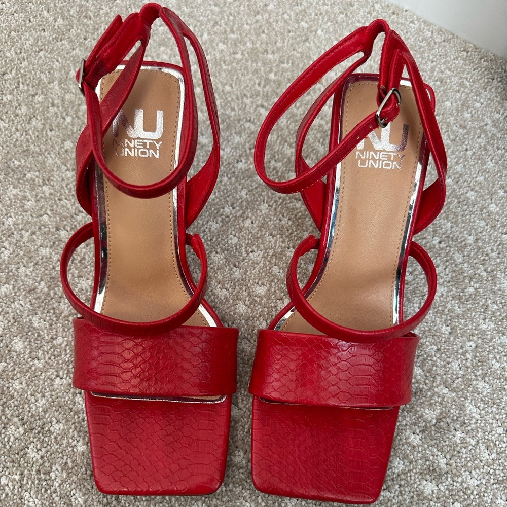 Ninety Union Priva Red Snake Sandal